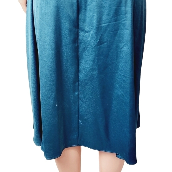 TAYLOR A-Line Sleeveless Belted Satin Dress Size: 8 - Picture 11 of 14